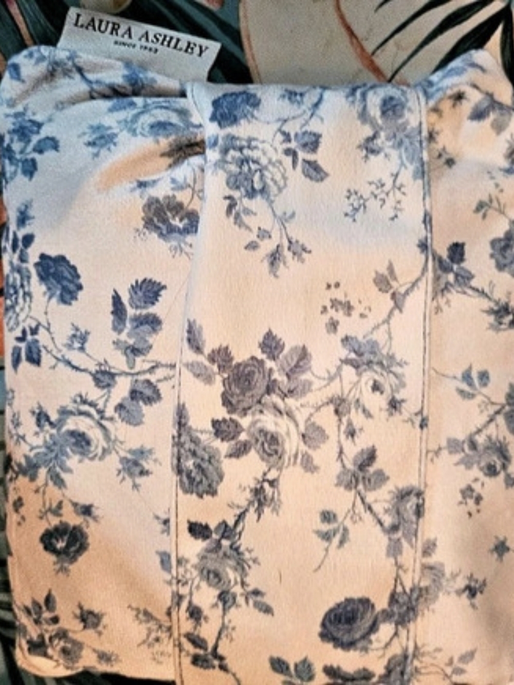 Laura Ashley Floral Bag And Blanket Blue Like New